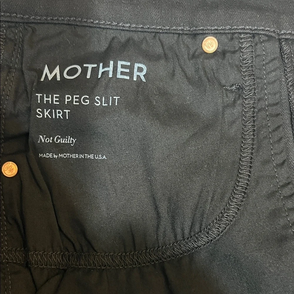 MOTHER The Peg Slit Black Pencil Skirt “Not Guilty” In Denim 🖤